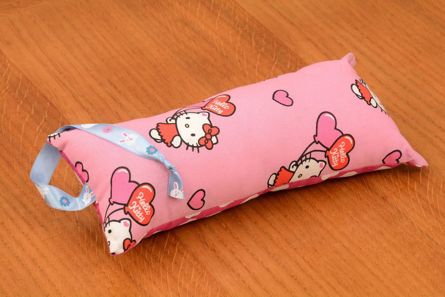 Mačji brcko Hello Kitty