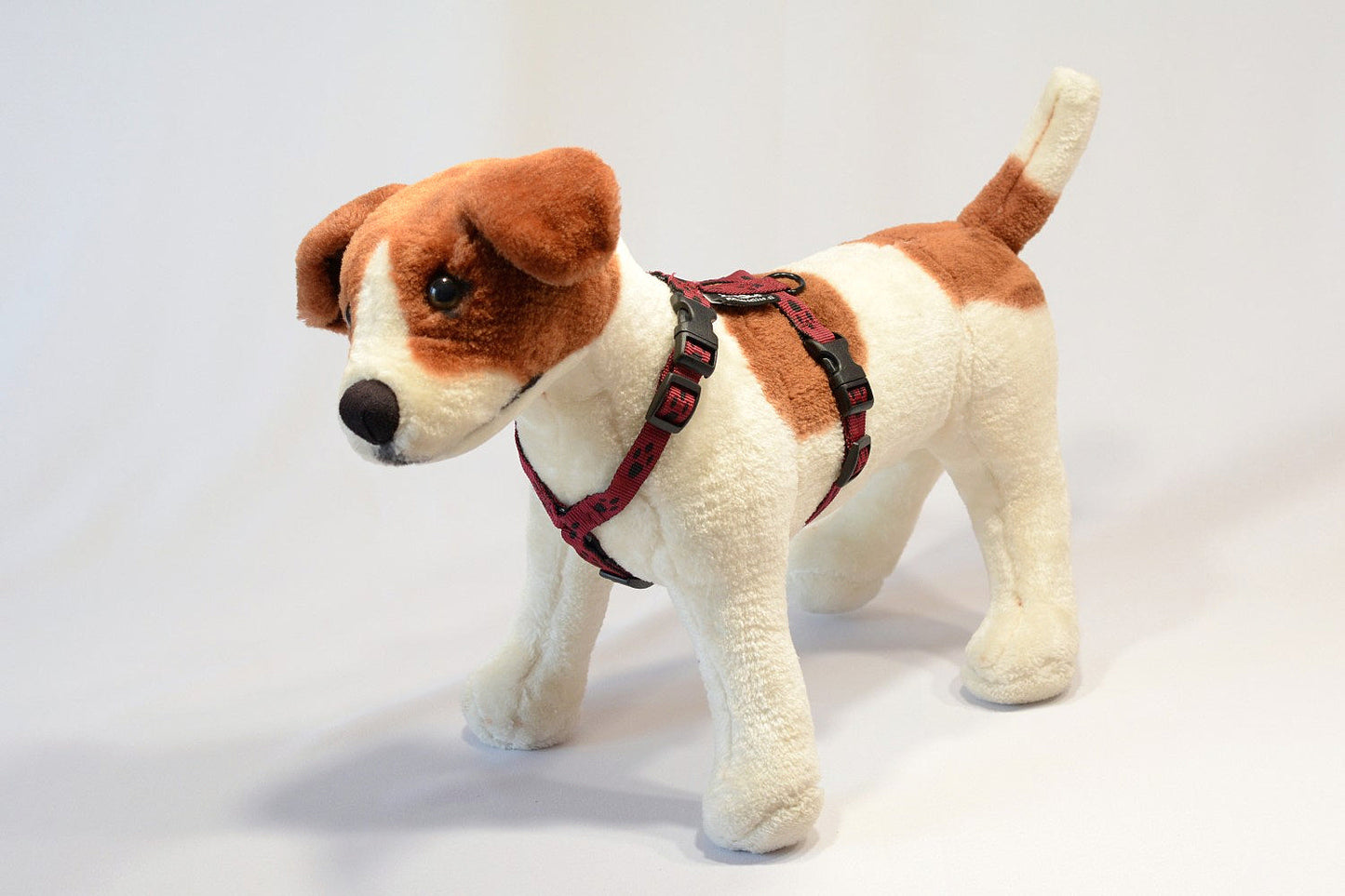 Oprsnica XXXS vinsko rdeča s tačkami s črno zaponko